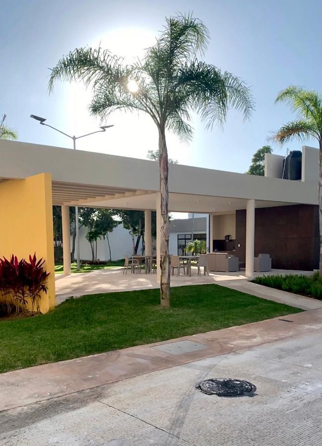 Yellowsub Apartments แคนคูน ภายนอก รูปภาพ