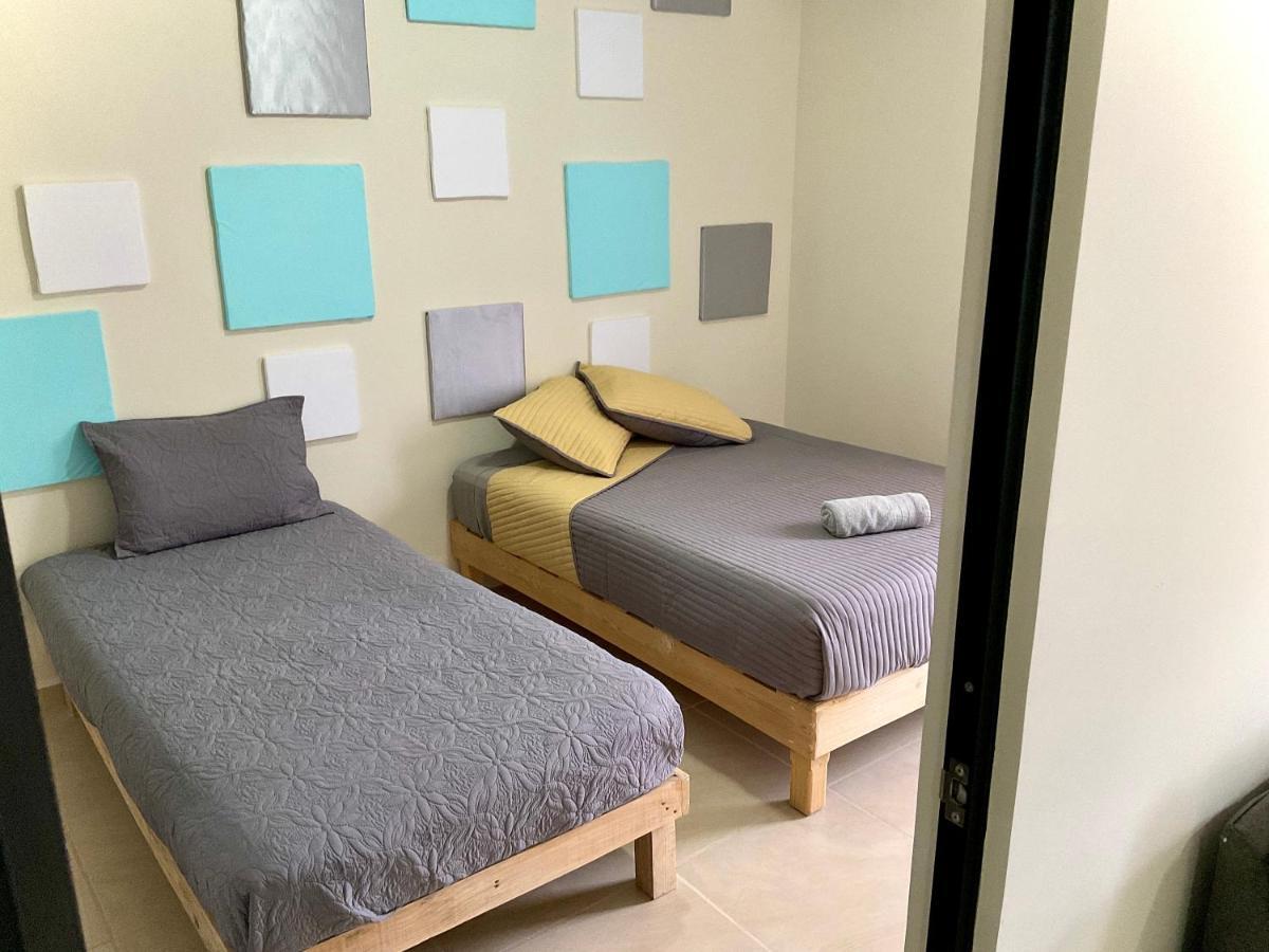 Yellowsub Apartments แคนคูน ภายนอก รูปภาพ
